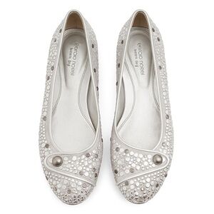 Sergio Rossi Vero Cuoio Silver Gray Flats w/ Rhinestone Embellishments Size 39